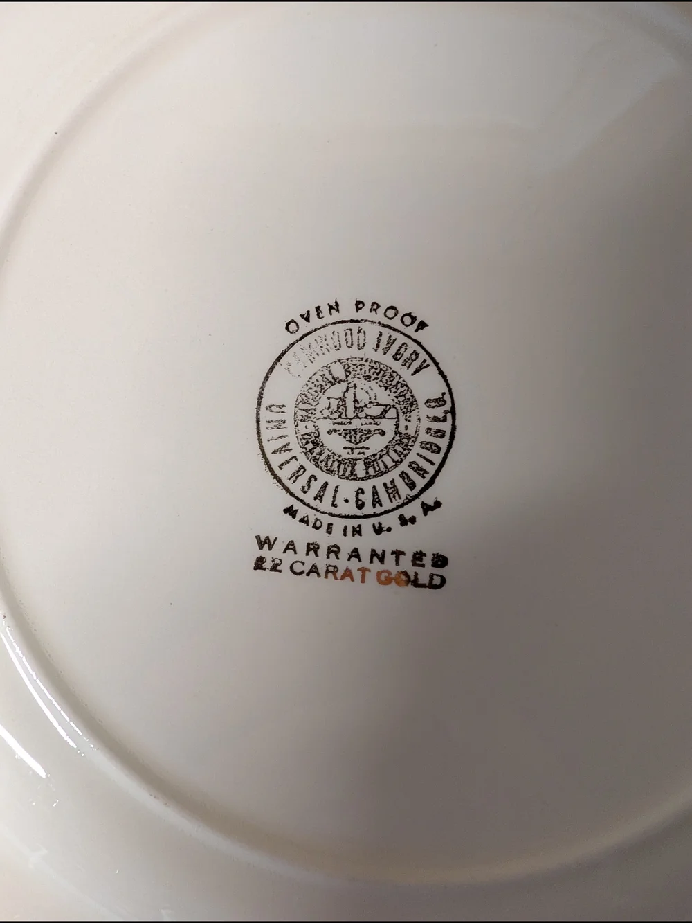 Universal Cambridge Camwood Ivory American Beauty Rose Dinner Plates -Set of 4